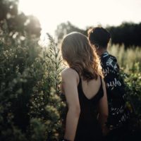 Người ta thường nói tình yêu càng dài lâu thì sẽ càng nhạt?
