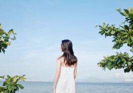 Tôi tin rồi cũng sẽ có người muốn ở cạnh tôi thật lâu...