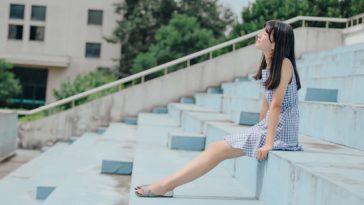 Tình yêu là gì thế ?