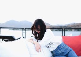 Yêu xa là khi chia tay mà chẳng được nhìn nhau để nói lời tạm biệt 5 Yêu xa là khi chia tay mà chẳng được nhìn nhau để nói lời tạm biệt