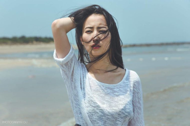 Nếu không yêu, anh cũng đừng làm em tổn thương mãi như thế... 13 Nếu không yêu anh cũng đừng làm em tổn thương mãi như thế...