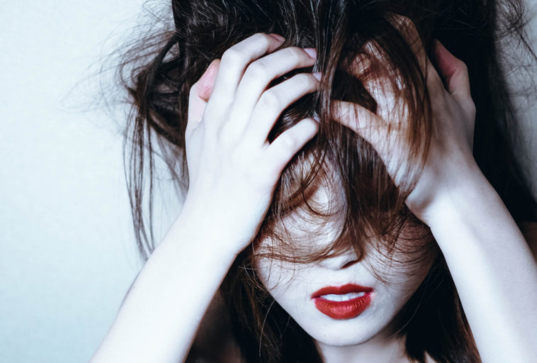 Chị gái tôi bị mắc bệnh... đa nhân cách? 13 Chị gái tôi bị mắc bệnh... đa nhân cách?
