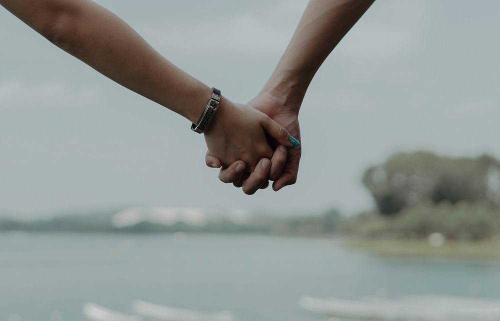 Phụ nữ, chỉ an yên khi gặp được người dù có chuyện gì vẫn nắm chặt tay cô ấy 3 Phụ nữ, chỉ an yên khi gặp được người dù có chuyện gì vẫn nắm chặt tay cô ấy