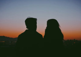 Tình cảm của chúng ta bắt đầu vơi dần đi, từ những lần anh làm em buồn 11 Tình cảm của chúng ta bắt đầu vơi dần đi, từ những lần anh làm em buồn