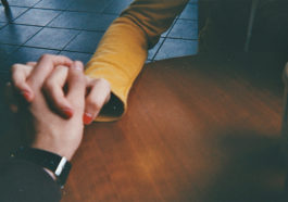 Yêu thương một người là chỉ cần cùng nhìn về một hướng 5 Yêu thương một người là chỉ cần cùng nhìn về một hướng