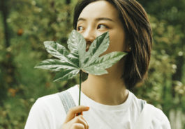 Đừng tự vùi mình trong những nỗi buồn