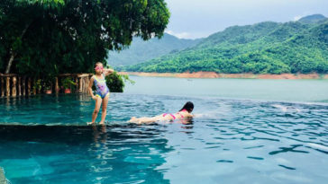 Sững sờ trước vẻ đẹp villa Mai Châu Hideway nằm giữa lòng hồ Hòa Bình