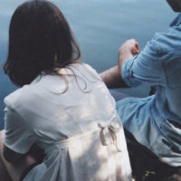 Vì khi ở bên nhau chẳng đủ chân thành thì sau chia tay mọi việc đều vô nghĩa