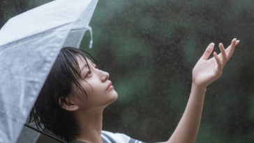 Biết đâu chờ đợi chính là một tên gọi khác của hi vọng?