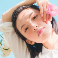 Sống trên đời đã rất khó, cớ chi phải làm khổ bản thân