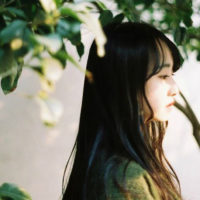 Là vì em mệt mỏi quá nên chẳng muốn làm gì nữa