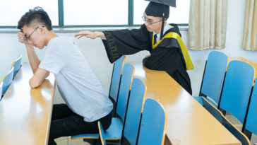Học dốt thì có cái gì mà tự hào?