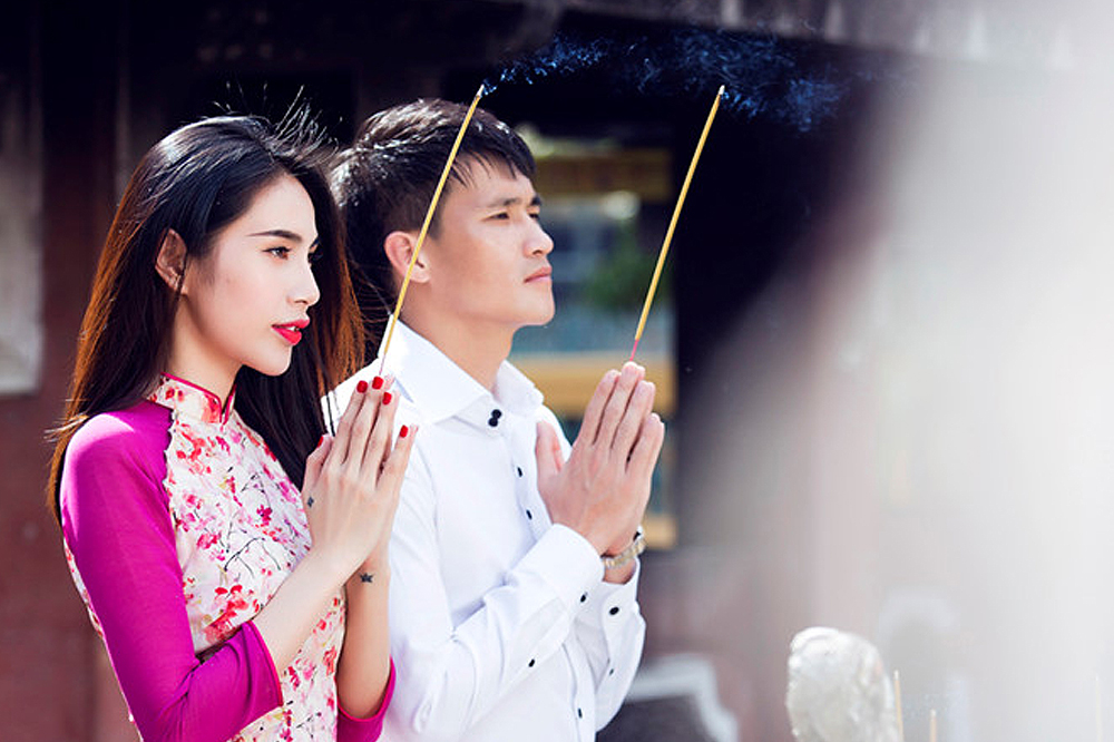 Khấn xin duyên để tình yêu, gia đình hòa hợp 9 Khấn xin duyên để tình yêu - gia đình hòa hợp