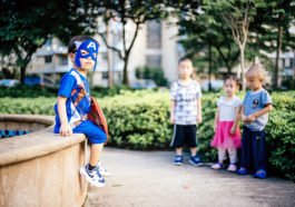 Đằng sau những đứa trẻ ưu tú, đều có các bậc cha mẹ tài ba 12 Đằng sau những đứa trẻ ưu tú, đều có các bậc cha mẹ tài ba