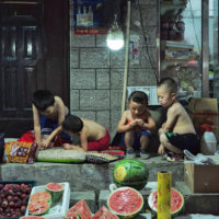 Dạy con theo kiểu nhiều gia đình ở Việt Nam thật tệ