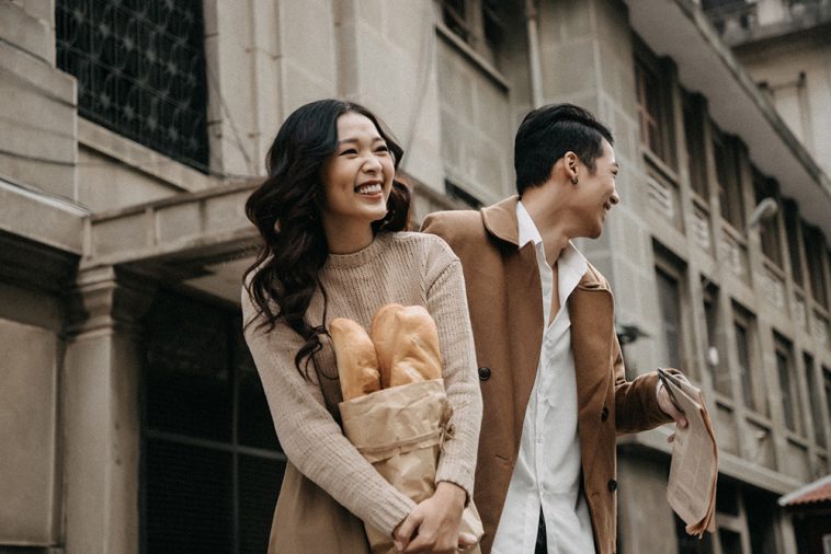 Chúng ta có thể kiên cường nhưng ai cũng cần một cái ôm ấm áp