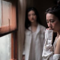 Em... còn trinh không? Em mất trinh rồi à?