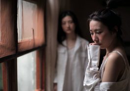 Em... còn trinh không? Em mất trinh rồi à? 8 Em... còn trinh không? Em mất trinh rồi à?