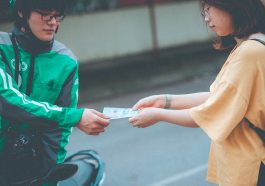 Nghề giao hàng Shipper... nhọc nhằn chẳng ai thấu