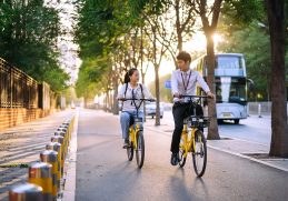 Tại sao khi giao tiếp, con người luôn có xu hướng công kích nhau? 2 Tại sao khi giao tiếp, con người luôn có xu hướng công kích nhau?